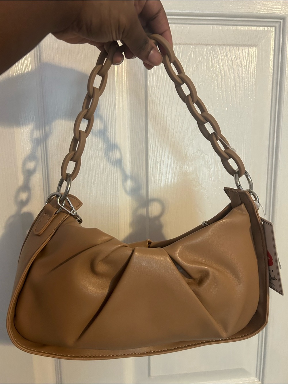 Classic Tan Shoulder Bag with Sculpted Chain Handle
